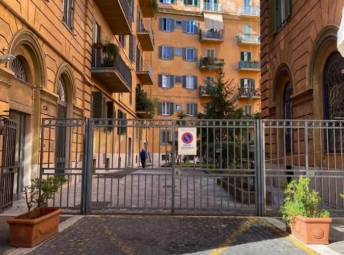 Art Atelier San Pietro Pensión Roma
